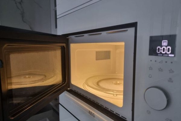 микроволновка